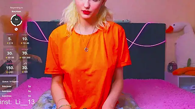 Snapshot of Angelina__1 chatting on January 8, 2025, 1:42 am Angelina 1 online show from January 8, 2025, 1:42 am