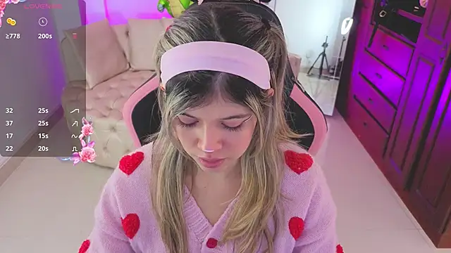 NATAASHA    online show from March 26, 2026, 3:34 am