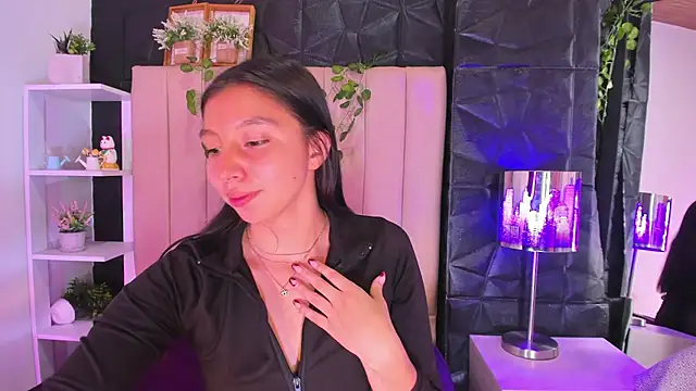 kendall saenz online show from November 22, 2025, 3:22 pm