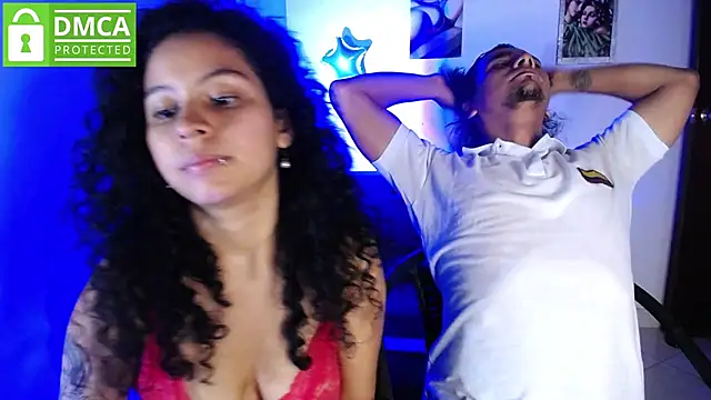 Snapshot of Mr_MrsCurie chatting on January 9, 2025, 11:34 pm Mr MrsCurie online show from January 9, 2025, 11:34 pm