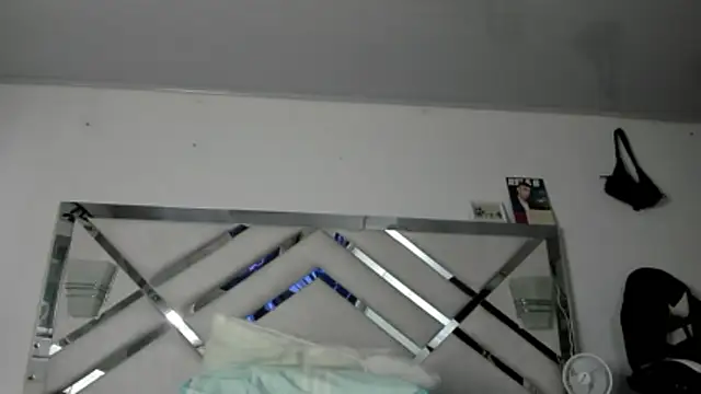 maybelline69 online show from January 7, 2026, 5:37 pm