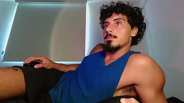 Snapshot of milkoffe chatting on March 14, 2026, 2:11 pm milkoffe online show from March 14, 2026, 2:11 pm