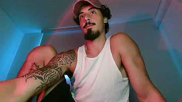 Snapshot of milkoffe chatting on March 18, 2026, 3:37 pm milkoffe online show from March 18, 2026, 3:37 pm