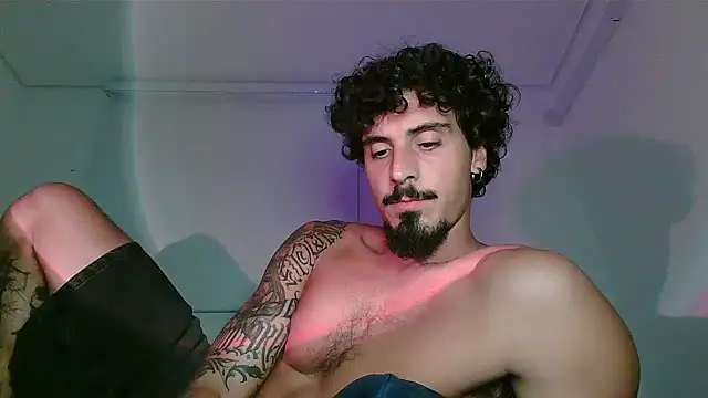 Snapshot of milkoffe chatting on March 26, 2026, 4:18 am milkoffe online show from March 26, 2026, 4:18 am