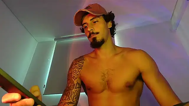 Snapshot of milkoffe chatting on March 28, 2026, 4:17 pm milkoffe online show from March 28, 2026, 4:17 pm