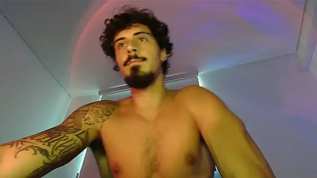 Snapshot of milkoffe chatting on April 8, 2026, 3:23 pm milkoffe online show from April 8, 2026, 3:23 pm