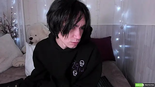 CalvinOwens online show from November 11, 2025, 3:17 am