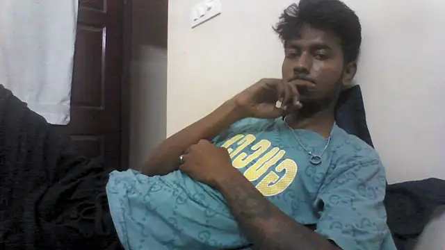 just fucks online show from September 25, 2025, 1:15 pm