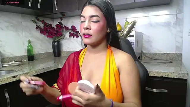 lakshmiraniii online show from March 6, 2025, 10:20 am