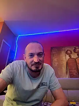 Snapshot of Denislamalice34 chatting on January 9, 2026, 8:43 pm Denislamalice34 online show from January 9, 2026, 8:43 pm