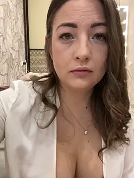 AnnaBri online show from January 28, 2025, 1:39 am