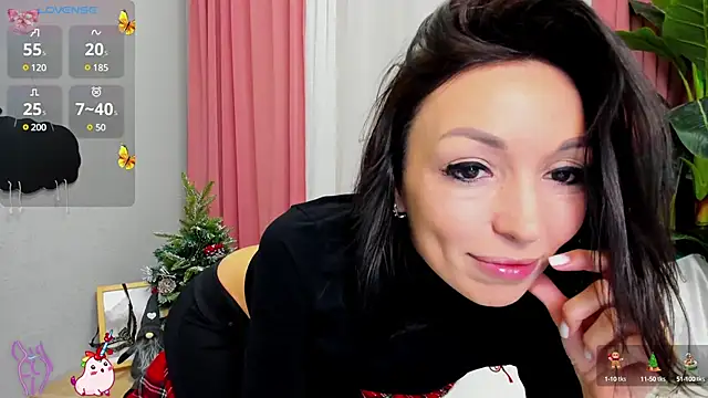 jessica tiny online show from December 19, 2024, 2:23 am