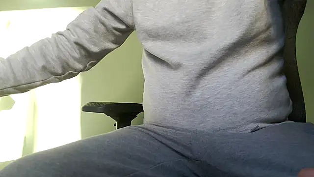 juanpalmox online show from December 9, 2024, 9:28 am