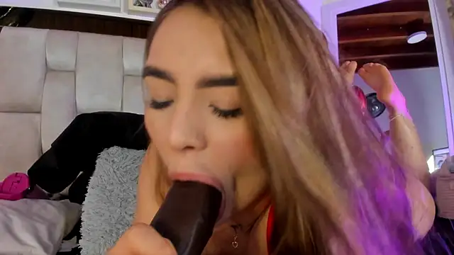 emmy r online show from February 14, 2025, 3:05 pm