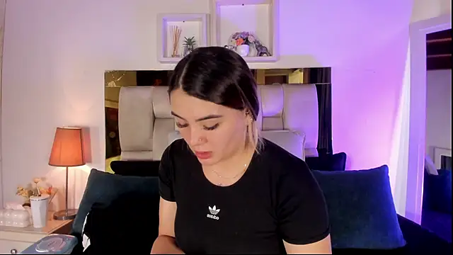 emmy r online show from April 11, 2026, 12:09 pm