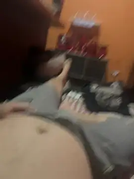 brunogordin69 online show from April 14, 2026, 8:42 am