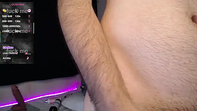 henry diiaz online show from November 28, 2025, 8:17 am