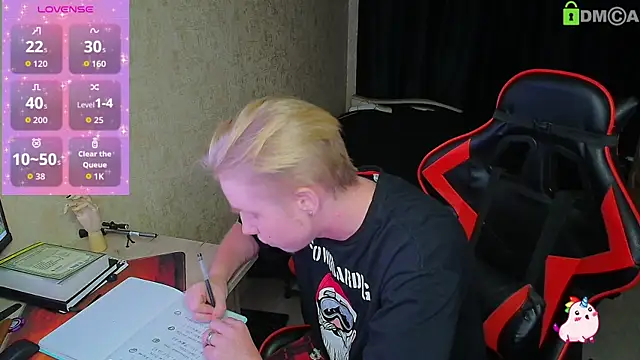 Alexis Gordon online show from September 14, 2025, 8:08 pm