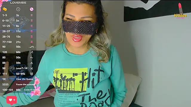 Snapshot of Turkish_Latina chatting on February 26, 2025, 11:59 pm Turkish Latina online show from February 26, 2025, 11:59 pm