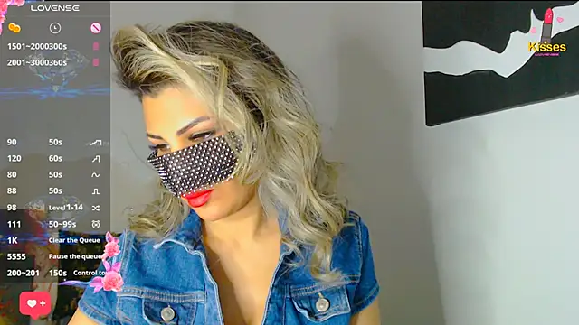 Snapshot of Turkish_Latina chatting on February 28, 2025, 10:17 pm Turkish Latina online show from February 28, 2025, 10:17 pm