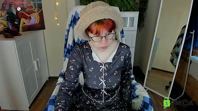 Melissa Wells online show from November 16, 2025, 10:43 am