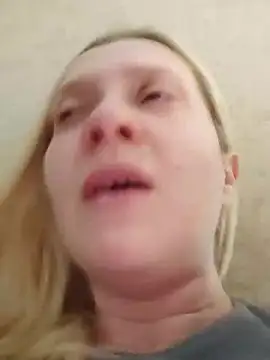 LeraSweet online show from October 19, 2025, 7:03 pm