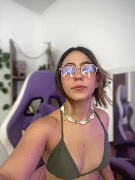 Snapshot of BlairVicent chatting on January 24, 2025, 2:08 pm BlairVicent online show from January 24, 2025, 2:08 pm