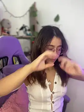 Snapshot of BlairVicent chatting on January 27, 2025, 2:13 pm BlairVicent online show from January 27, 2025, 2:13 pm