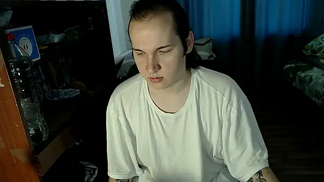 EvaMiron online show from March 16, 2025, 5:25 am