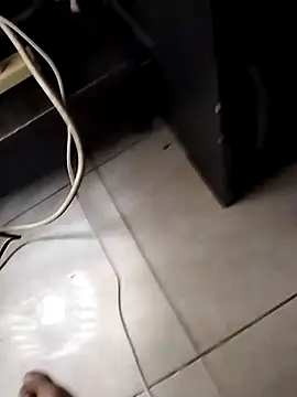 onlyforfun19 online show from September 27, 2025, 1:05 pm