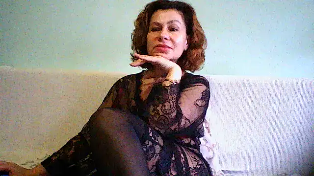 Mat Elenore online show from November 21, 2025, 7:07 am