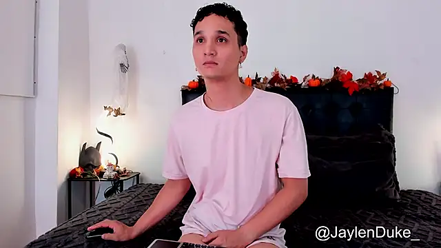 jaylen and duke online show from October 28, 2025, 11:03 am