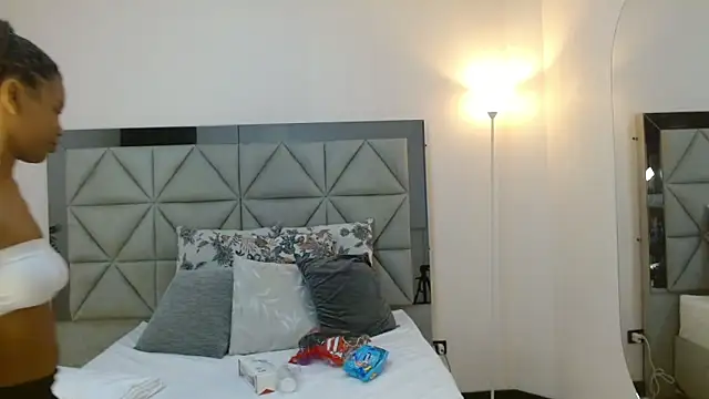 Snapshot of genesis_moretz chatting on February 28, 2026, 3:40 am genesis moretz online show from February 28, 2026, 3:40 am