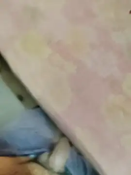 Snapshot of Ashish02345 chatting on February 25, 2025, 5:15 pm Ashish02345 online show from February 25, 2025, 5:15 pm