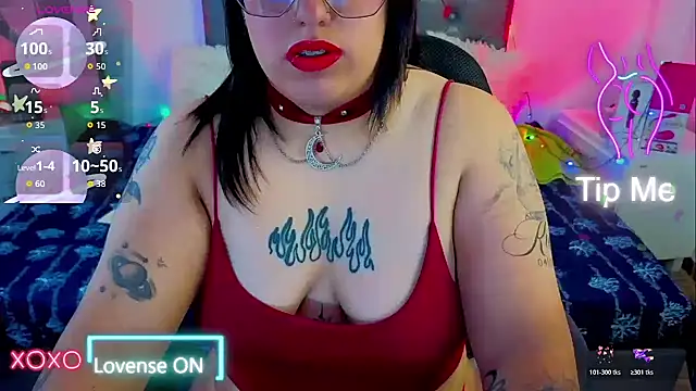 NatalieHarris online show from April 15, 2026, 5:42 pm