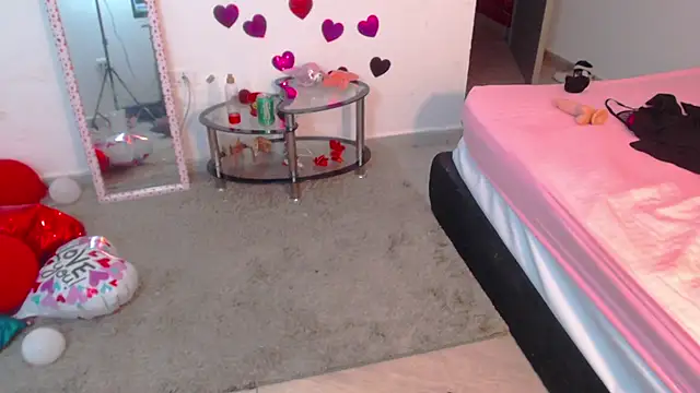 SaraApril 1 online show from February 16, 2025, 3:04 am