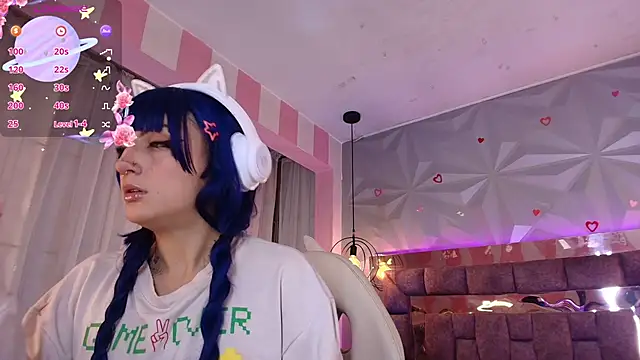 Snapshot of Candy_morgan412 chatting on September 19, 2025, 12:28 pm Candy morgan412 online show from September 19, 2025, 12:28 pm