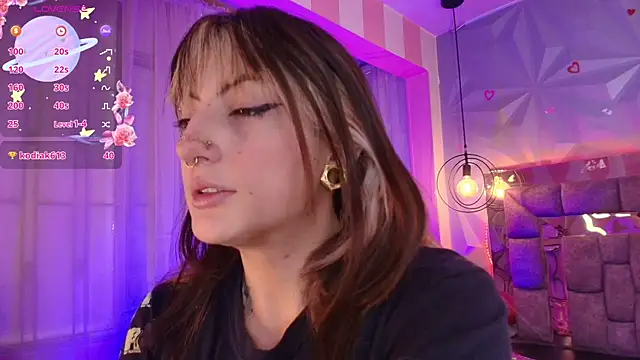 Snapshot of Candy_morgan412 chatting on September 21, 2025, 11:56 am Candy morgan412 online show from September 21, 2025, 11:56 am