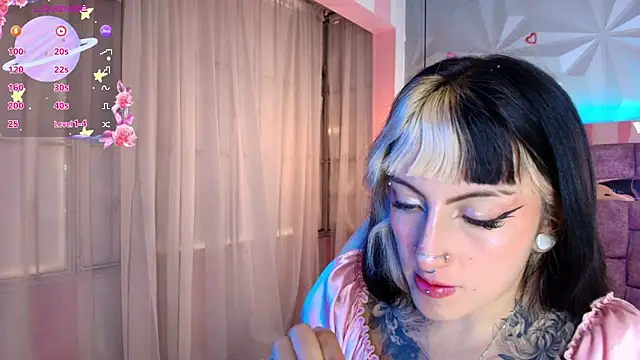 Snapshot of Candy_morgan412 chatting on February 10, 2026, 12:20 pm Candy morgan412 online show from February 10, 2026, 12:20 pm