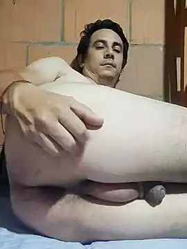 Snapshot of Rejy1992 chatting on January 22, 2025, 5:59 am Rejy1992 online show from January 22, 2025, 5:59 am