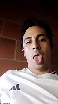 Snapshot of Rejy1992 chatting on January 23, 2025, 4:19 am Rejy1992 online show from January 23, 2025, 4:19 am