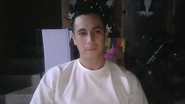 Rejy1992 online show from December 22, 2025, 3:47 am