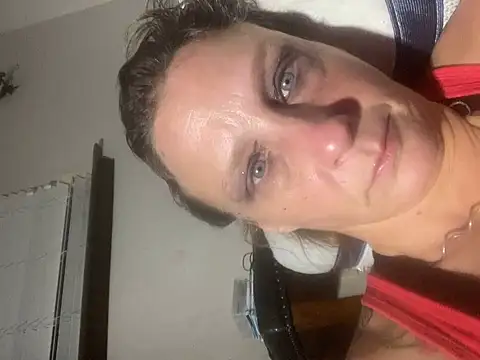 Everlyrose27 online show from December 8, 2024, 7:26 am