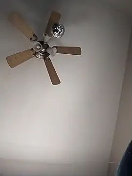 Everlyrose27 online show from January 12, 2026, 5:40 pm