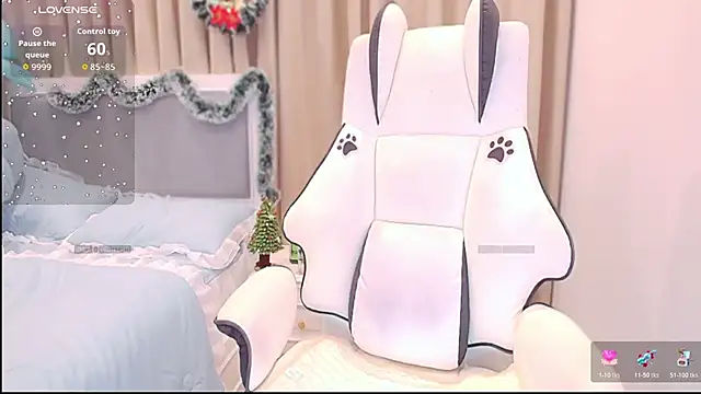 Snapshot of PimChanOK chatting on December 20, 2025, 3:41 pm PimChanOK online show from December 20, 2025, 3:41 pm