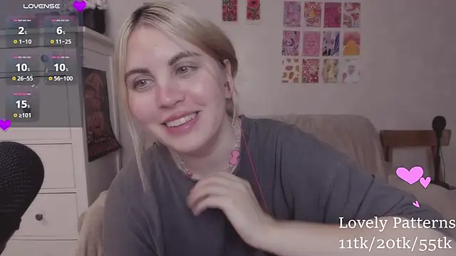 Snapshot of pawpaws chatting on December 9, 2024, 12:30 pm pawpaws online show from December 9, 2024, 12:30 pm