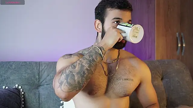 MarkHazze online show from November 2, 2025, 9:50 pm