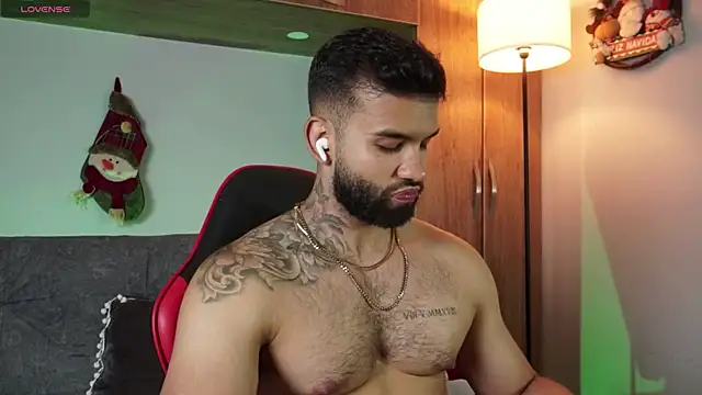 MarkHazze online show from December 20, 2025, 10:17 pm