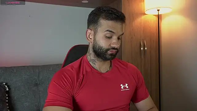 MarkHazze online show from February 8, 2026, 12:03 am