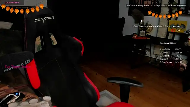 Lisaonthemoon online show from October 16, 2025, 5:58 pm